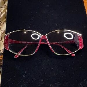 Vintage Authenic Gucci sunglasses